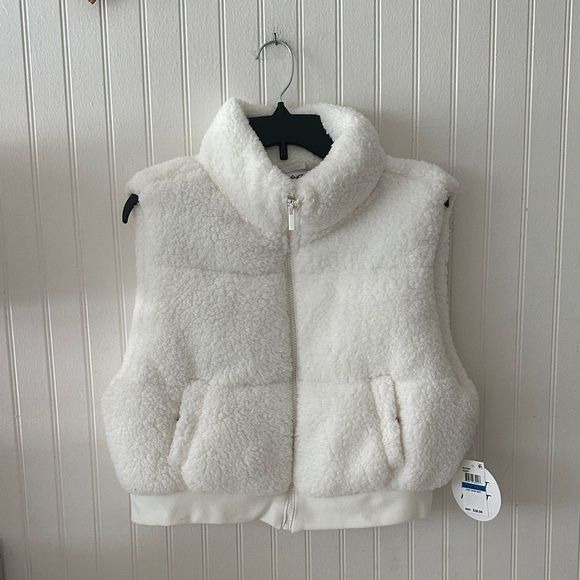 New! Planet Heart Off White Faux Fur Vest sz XL - Picture 3 of 12